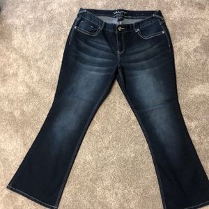 Vanity “Curvy” jeans 34-short (size 18)